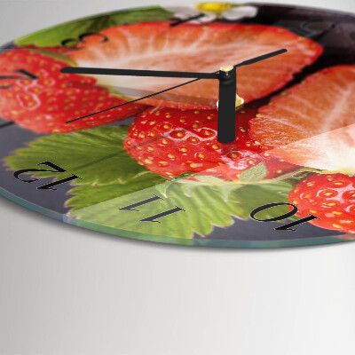 Wanduhr rund Erdbeeren