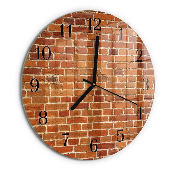 Wanduhr rund Ziegelmauer