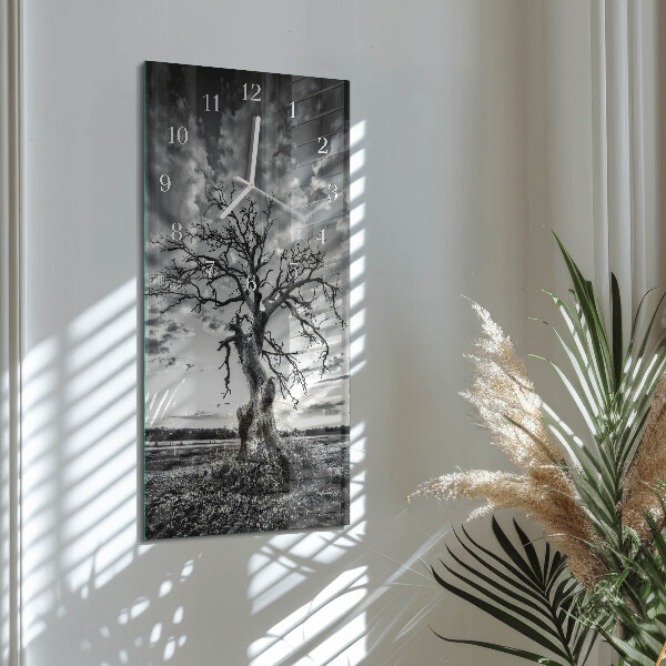 Vertikale Uhr Baum