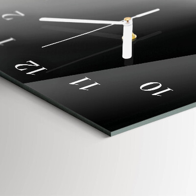 Vertikale Uhr Klaviertasten