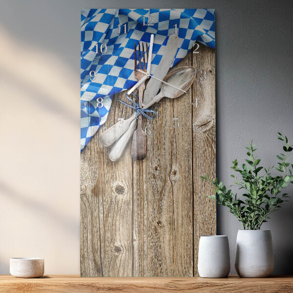 Vertikale Uhr Bayerische Holztafel