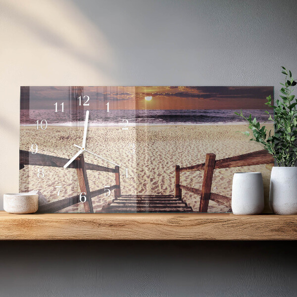 Horizontale Uhr Treppe zum Strand