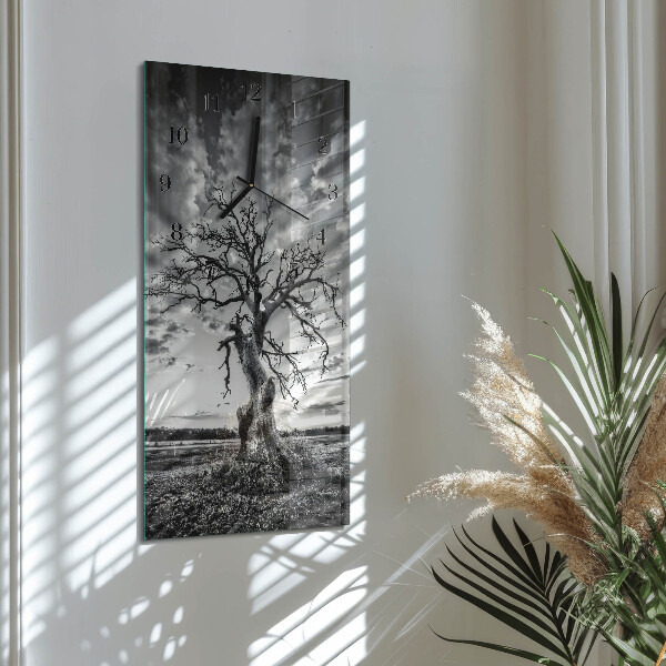 Vertikale Uhr Baum