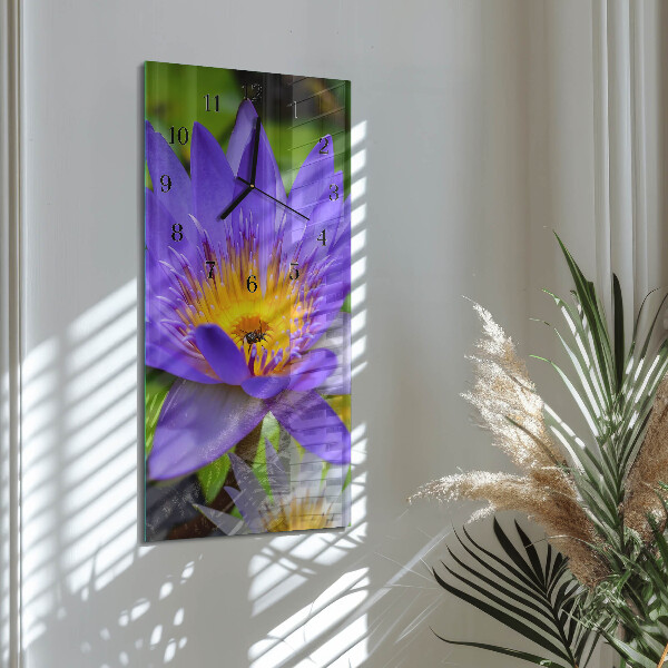 Vertikale Uhr Blume
