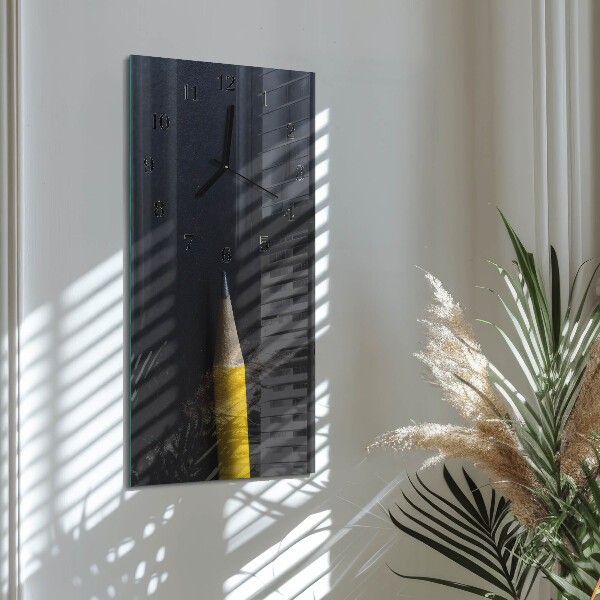 Vertikale Uhr Bleistift