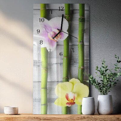 Vertikale Uhr Orchideenbambus