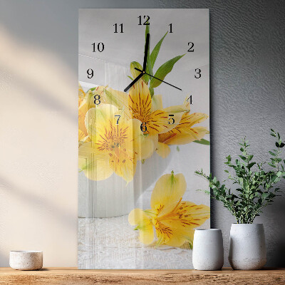 Vertikale Uhr Gelbe Blüten