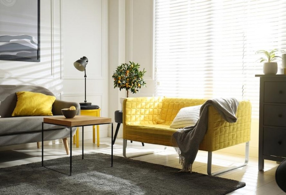 graue Wohnzimmerdekoration